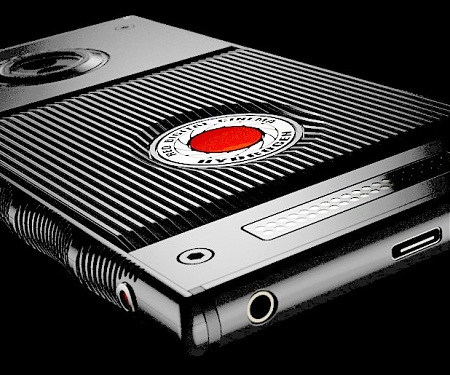 (Patent) RED Unveils a $1,200 Phone That’s a ‘Holographic Media Machine’