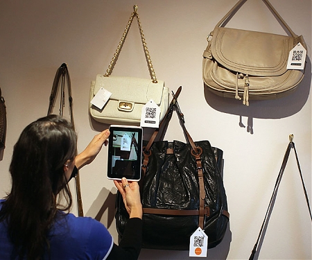 Winning Diverse Shoppers in a Digital Retail World