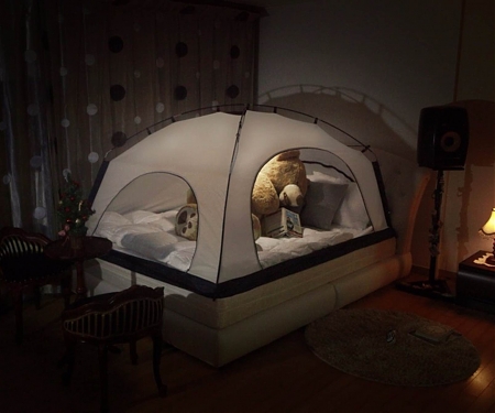 Room in Room Saves on Heating by Pitching a Tent Over Your Bed