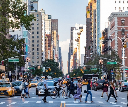 (Infographic) Where Will The Top 10 Cities Be in 2035 ?