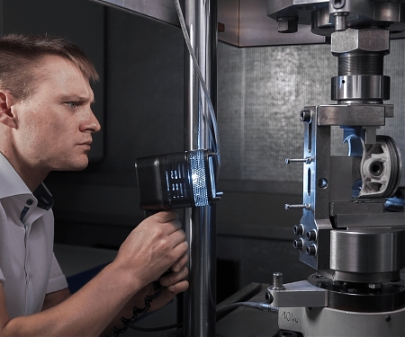 (Video) Porsche - Innovative Pistons from a 3D Printer for Increased Power and Efficiency