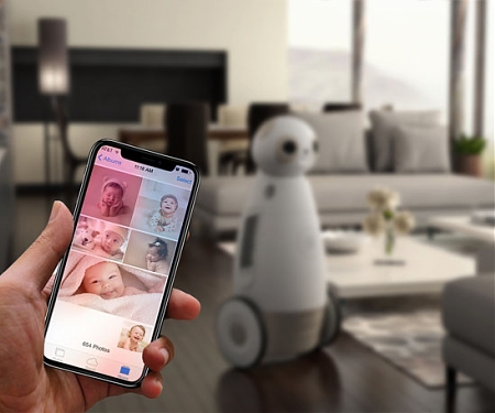 Sipro Intelligent Social Robot