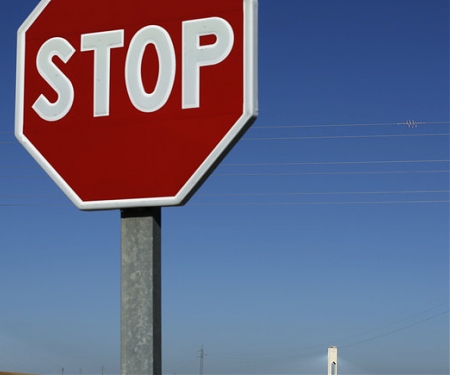 Can We Reinvent Online Advertising ?