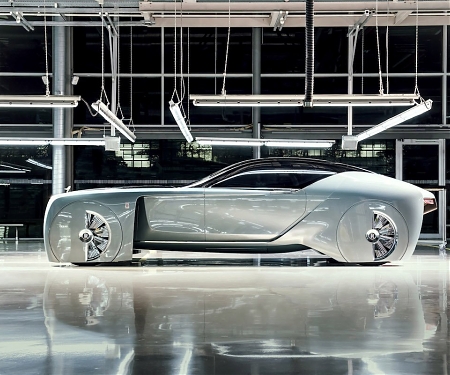 (Video) Rolls-Royce Made a Stunning Driverless Concept Car - Rolls-Royce 103EX