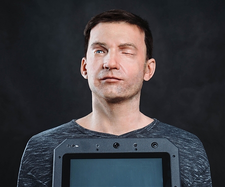 (Video) A Russian Startup Created a Human-like Robot for Offices and Airports - Promobot Robo-C