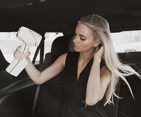 AER - The First Cordless Hair Dryer