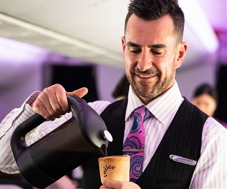 This Airline is Replacing Millions of Single-Use Cups with Tasty Edible Ones - Twiice