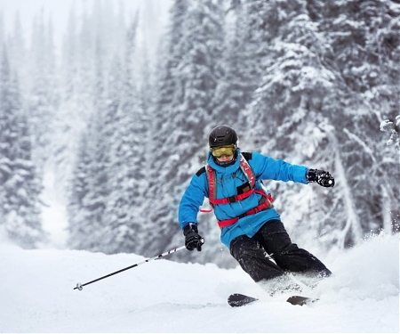 Can Luxury Tap Into China’s Hottest New Trend - Skiing ?