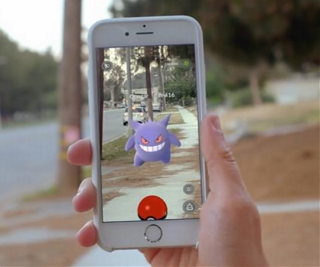 (Video) Pokémon-Chasing Investors Send Nintendo Shares Soaring