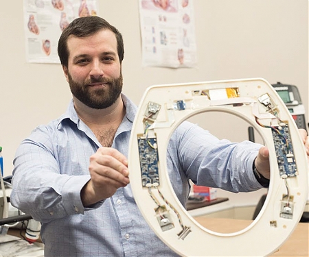 (Paper) Techy Toilet Seat Made to Monitor Heart Patients