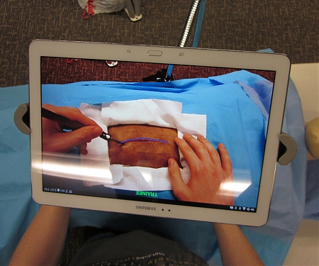 (Video) Augmented Reality System Helps Military Surgeons Treat Wounded Warriors