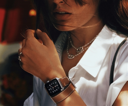 Apple’s Hermes Watches Went On Sale Today, If You Have $1,100 Lying Around