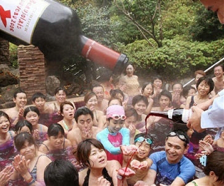 Alcohol Pools and Baths Are a Growing Spa Trend