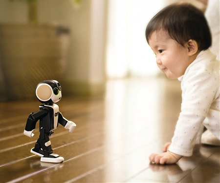 RoBoHoN Robot Smartphone for Everyone