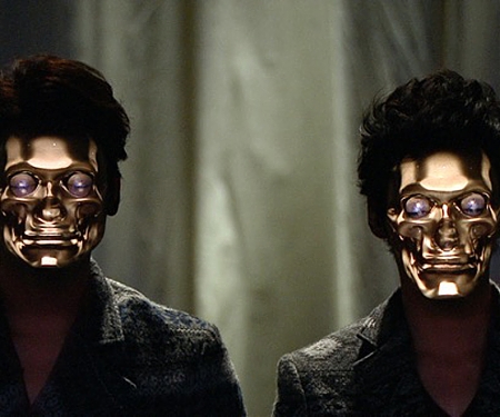 (Video) Projection-Mapping Gets Personal With Facehacking