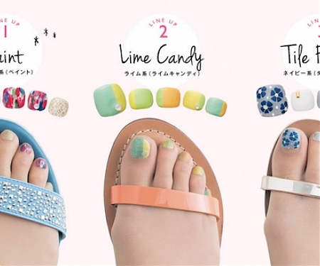 Pre-Painted Toenail Art Stockings Hailed as New Street Fashion Trend