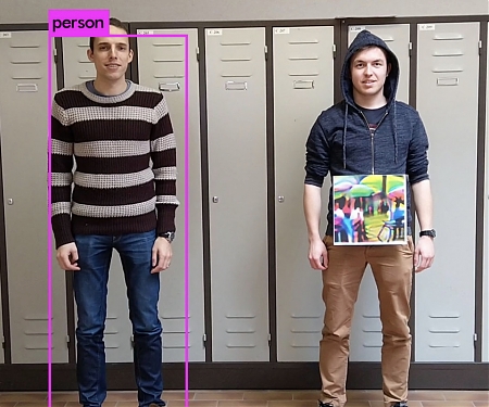 (Video) This Trippy T-Shirt Makes You Invisible to AI