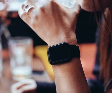 (PDF) Stanford - Wearables Can Tell When You’re Getting Sick