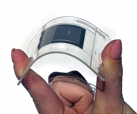 CES 2017 : Panasonic Shows Off a Bendable Lithium-ion Battery for IoT, Wearables