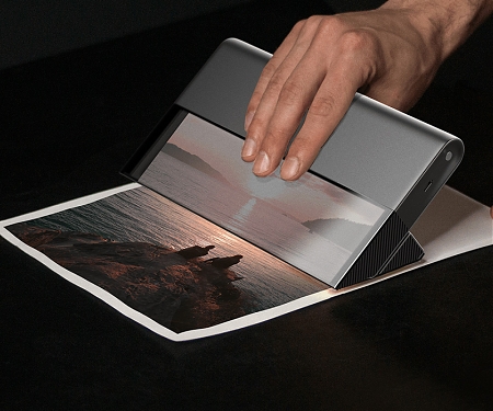 This Handheld Portable Printer + Scanner Seamlessly Prints on Any Flat Surface