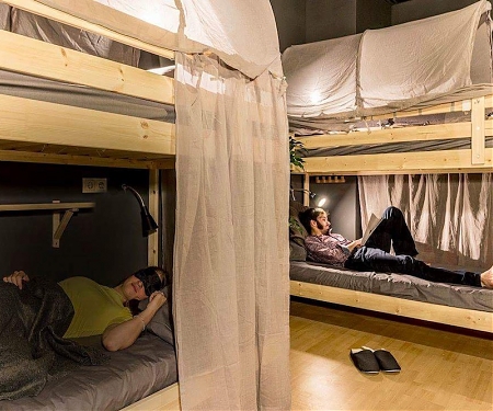 All-Day Nap Bar Opens In Spain - Siesta & Go