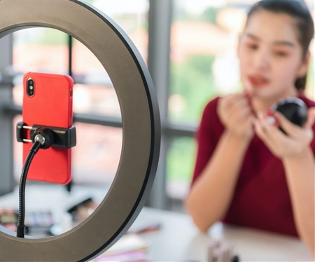 (PDF) The New Douyin Beauty Industry Report 2020