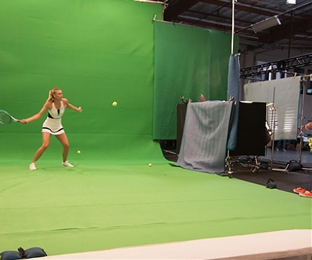 (Video) You Can Play Tennis Against Maria Sharapova Using Virtual Reality