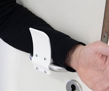 (Video) Don't Touch the Handle : Hands-Free Door Opener