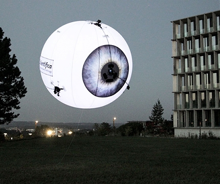 (Video) CeBIT 2016 : The Aerotain Skye Could Be Your Friendly Floating Camera Drone