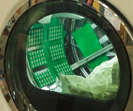 (Video) Ultrasonic Clothes Dryers Set to Shake Up the Laundry Industry