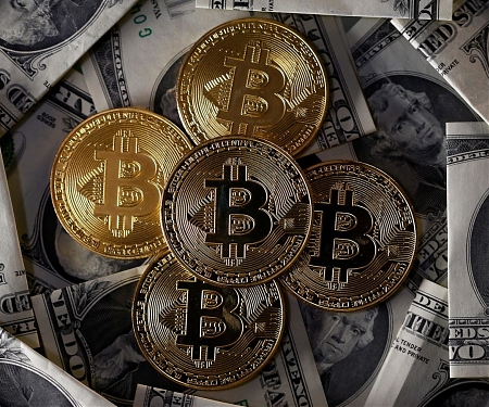 Here are The Top 10 Cryptoassets of 2017