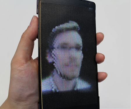 (Video) HoloFlex : This Flexible, Holographic Smartphone is the Future