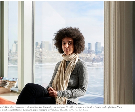 How Do You Vote ? 50 Million Google Images Give a Clue