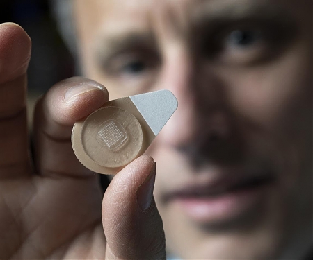 Painless Microneedle Patch Provides Month-Long Contraception
