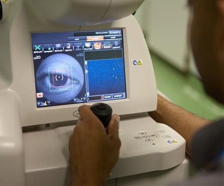 Google’s DeepMind to Create First Product to Spot Eye Disease