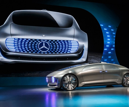 (Video) Why Mercedes's Self-Driving Car Is So Much More Tempting Than Google's