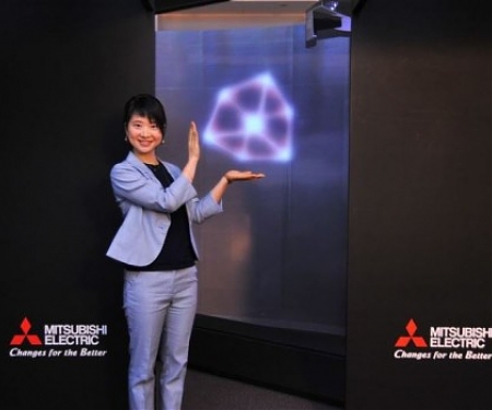 Mitsubishi Electric's "Aerial Display" Projects Images Into Mid-Air