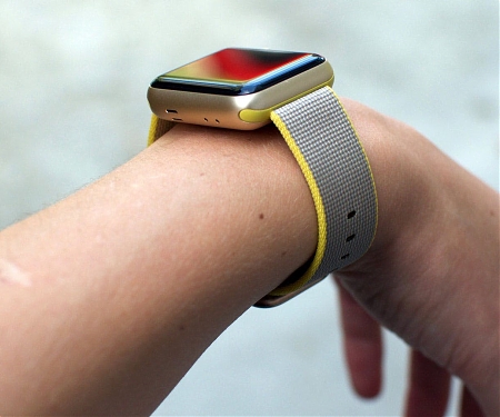 Stanford Study Suggests Apple Watch Can Safely Identify Irregular Heartbeats