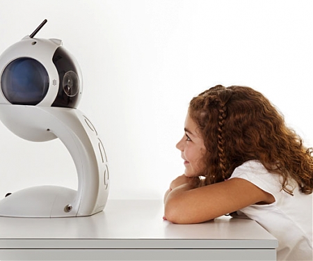 Q.bo One : An Open Source Robot for Wide Variety of Applications