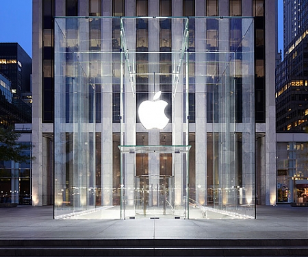 Apple Stores See Shrinking Share of iPhone Sales