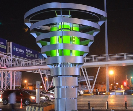 BioUrban Robotic Tree Fights Pollution by Performing the Work of 368 Real Trees