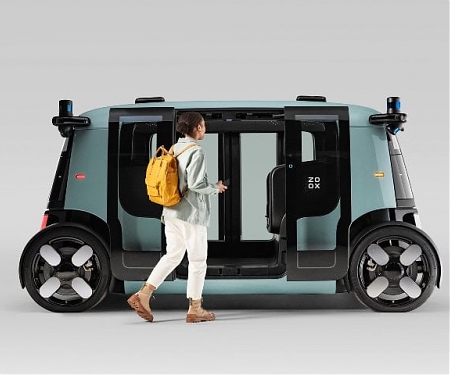 (Video) Amazon’s Self-Driving Company Zoox Unveils Autonomous Robotaxi