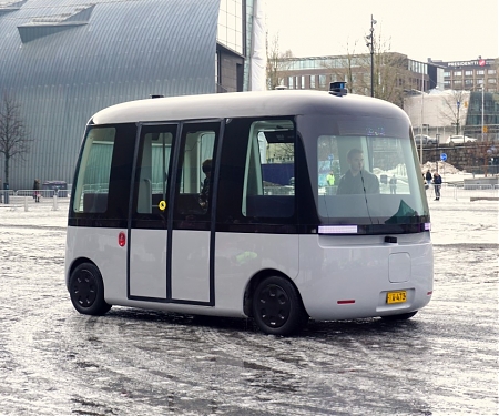 MUJI X Sensible 4's Self-Driving Bus Premiered in Finland