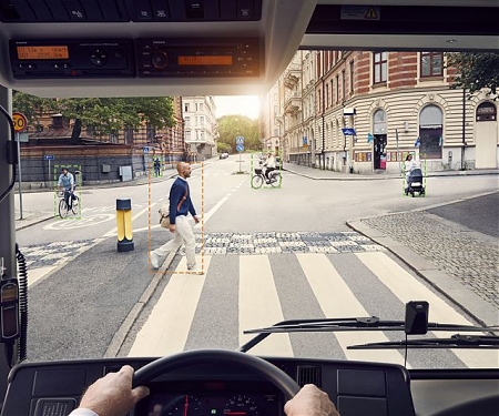 Volvo Buses Unveils Life-Saving Safety Technology for Unprotected Road-Users