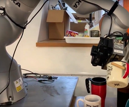 (Paper) MIT's Robotic System Can Pick Up Items It has Never Encountered Before