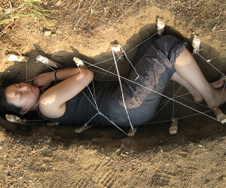 Mushroom Burial Suit for Sustainable Deaths