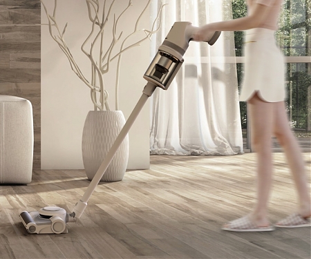 Lizard - Smart Robotic Vacuum Cleaner