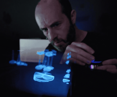 Voxon's US$10,000 Hologram Table – No Glasses Required
