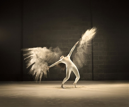 (Video) Powdered Milk Gets Honored with High-Speed Evocative Dance