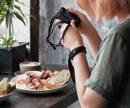 Meero Raises $230M for Its On-Demand Photo Platform